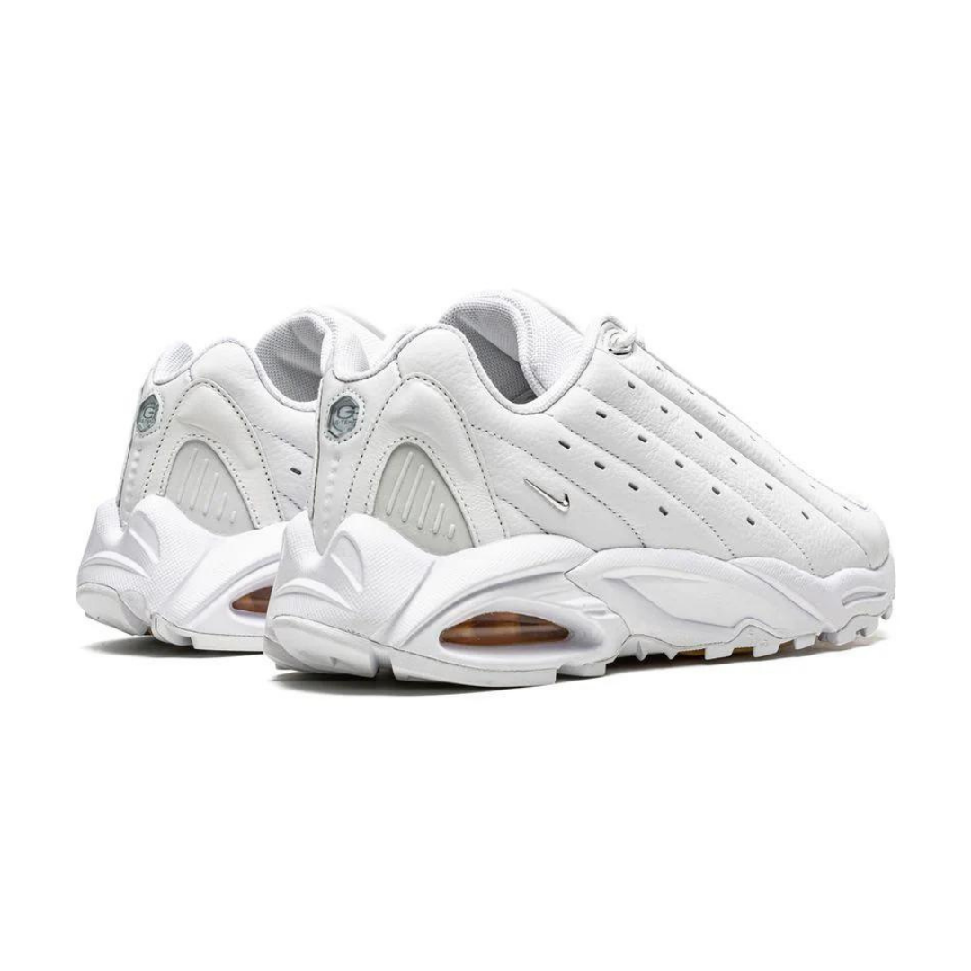 Classic All-White Lightweight Sneakers