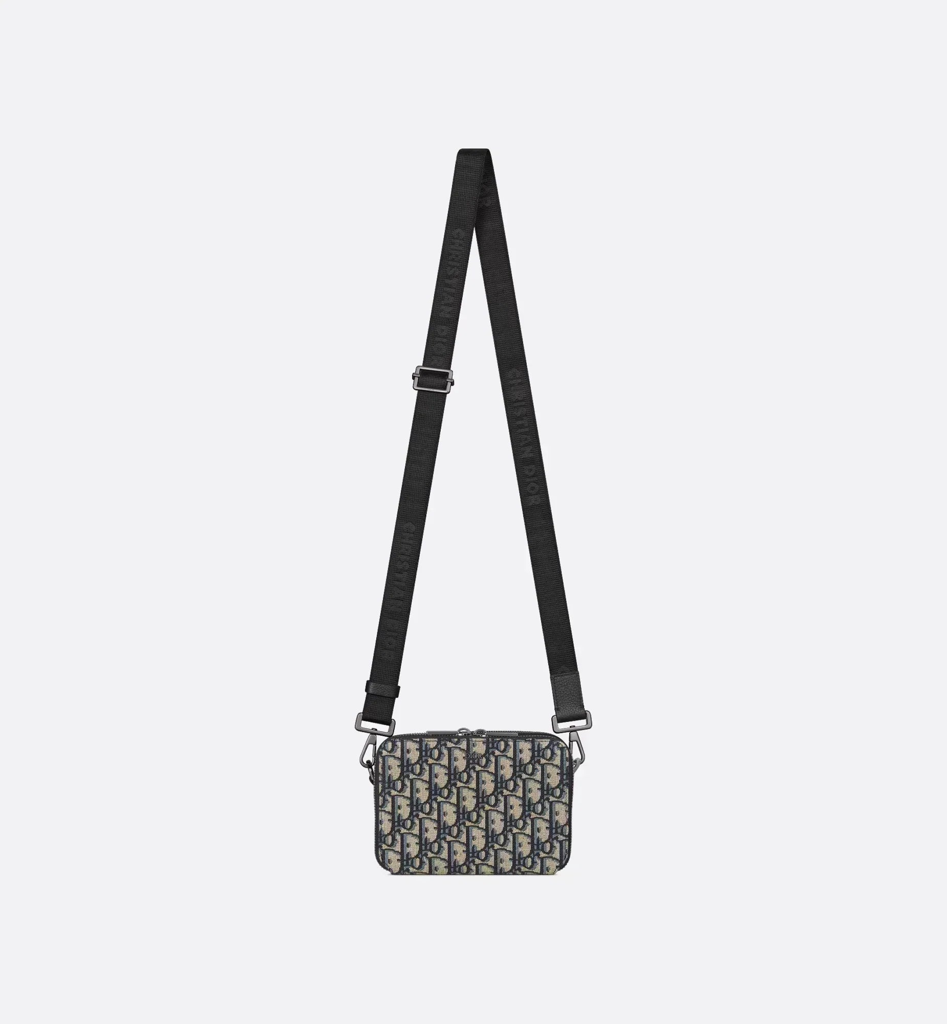 Pouch mit Reißverschluss und Riemen