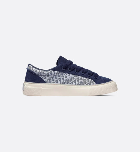 B33 Spin Sneaker